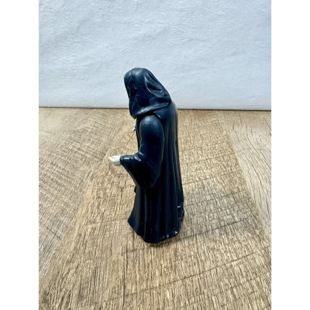 Star Wars Emperor Palpatine 1997 Kenner Loose 3.75 in Action Figure Vintage Toy